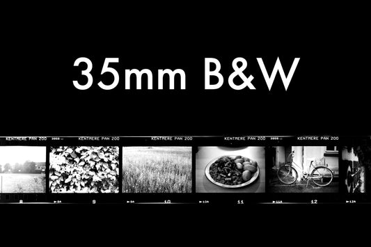 35mm - Schwarzweiß | Entwicklung, Scans, Abzüge
